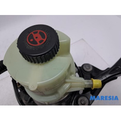 Renault - Trafic - Stuurbekrachtiging Pomp