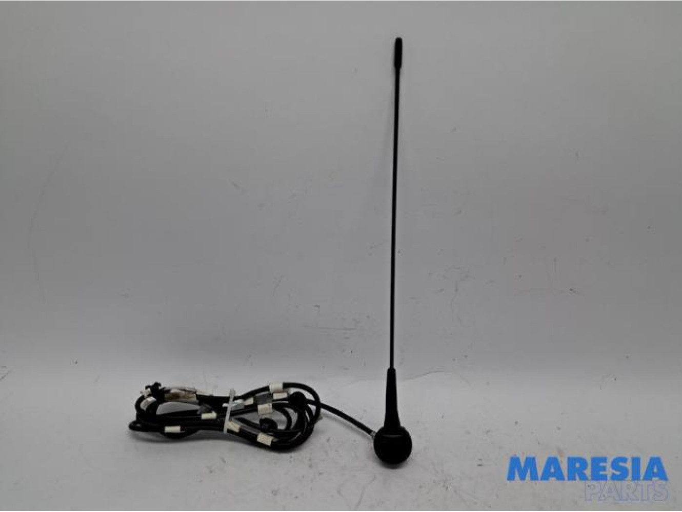 Peugeot - 107 - Antenne