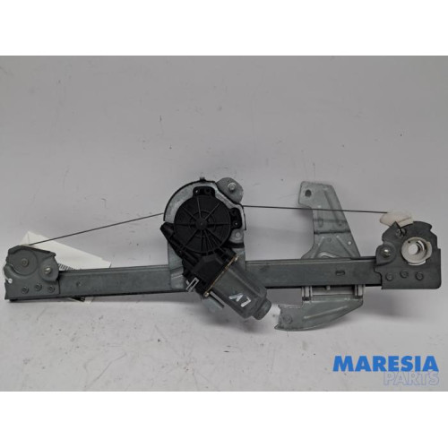 Peugeot - 107 - Ruitmechaniek 4Deurs links-voor