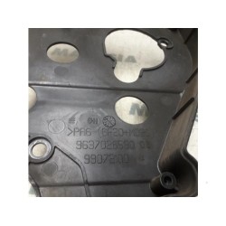 Renault - Laguna - Couvercle de distribution