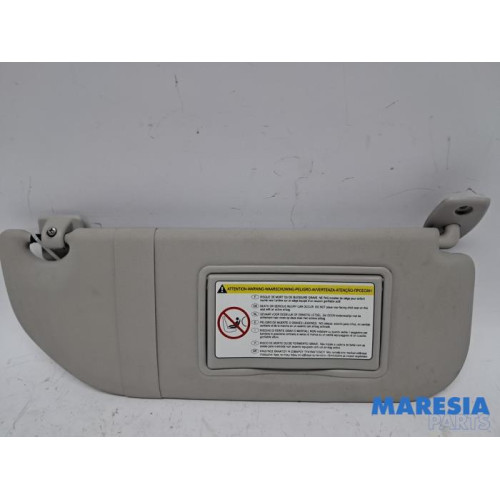 Peugeot - 107 - Zonneklep