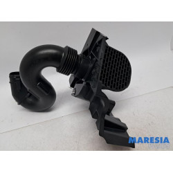 Renault - Trafic - Air intake hose