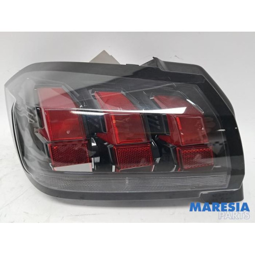 Peugeot - 208 - Taillight, left