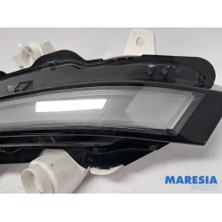 Peugeot - 208 - Tageslicht rechts