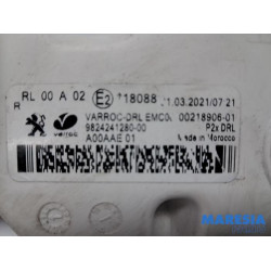 Peugeot - 208 - Tageslicht rechts