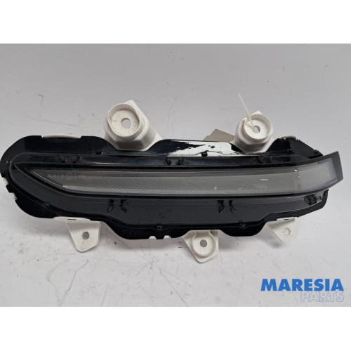 Peugeot - 208 - Dagrijverlichting links