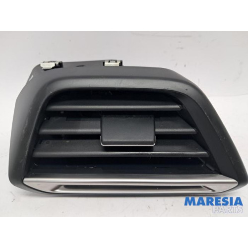Peugeot - 208 - Dashboard vent