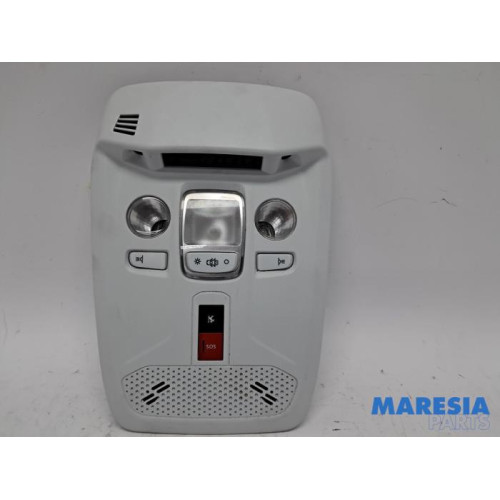 Peugeot - 208 - Eclairage intérieur avant