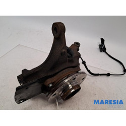 Renault - Trafic - Achsschenkel rechts vorne