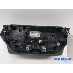 Peugeot - 208 - Display Interieur