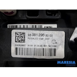 Peugeot - 208 - Display Interieur