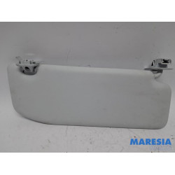 Peugeot - 208 - Sonnenblende