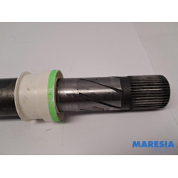 Renault - Trafic - Antriebswelle rechts vorne