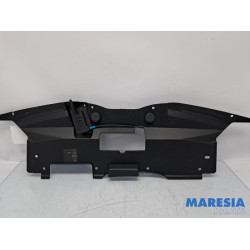 Renault - Trafic - Front panel