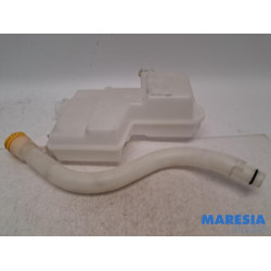Renault - Trafic - Réservoir lave-glace avant