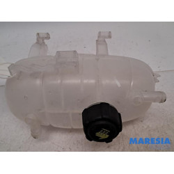 Renault - Trafic - Ausgleichsbehälter