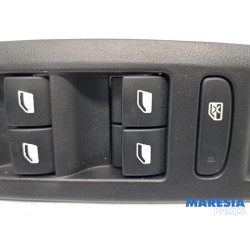 Peugeot - 208 - Combischakelaar ramen