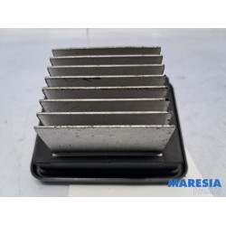 Peugeot - 208 - Kachel Weerstand