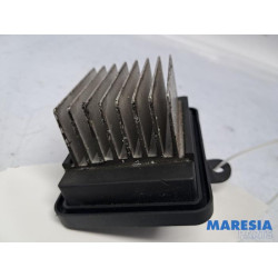 Peugeot - 208 - Kachel Weerstand