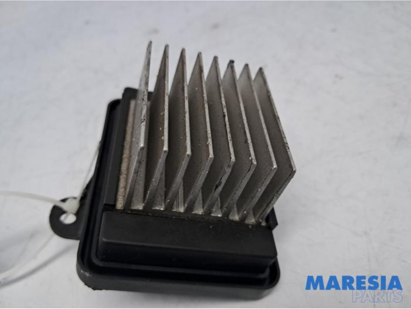 Peugeot - 208 - Kachel Weerstand