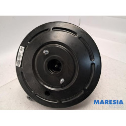 Renault - Trafic - Brake servo