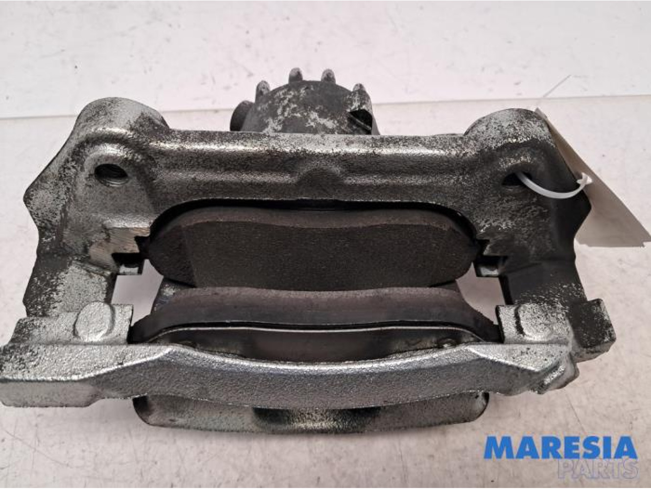 Renault - Trafic - Front brake calliper, left