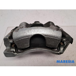 Renault - Trafic - Front brake calliper, right