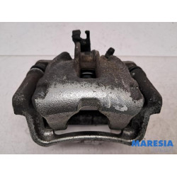 Renault - Trafic - Rear brake calliper, right
