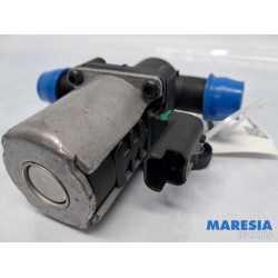 Renault - Trafic - Pompe à eau