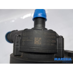 Renault - Trafic - Additional water pump