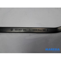 Renault - Trafic - Bras essuie-glace avant