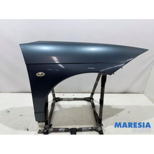 Citroen - C6 - Front wing, right