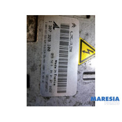 Citroen - C6 - Koplamp rechts