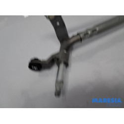 Renault - Trafic - Wiper mechanism