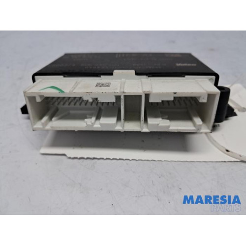 Peugeot - 208 - Module PDC