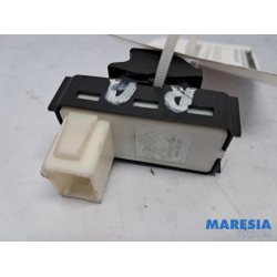 Peugeot - 208 - Commutateur vitre électrique