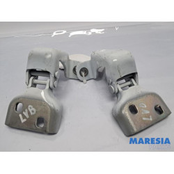 Renault - Trafic - Front door hinge, left