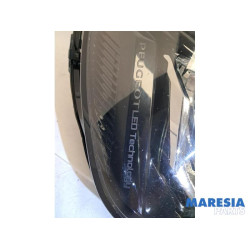 Peugeot - 208 - Phare droit