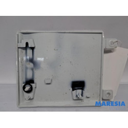 Renault - Trafic - Tankklappe