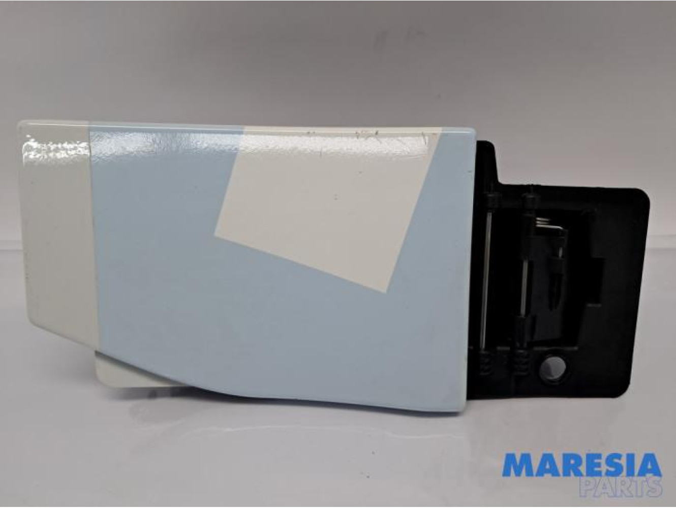 Renault - Trafic - Tankklappe