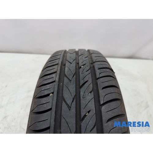 Peugeot - 208 - Band