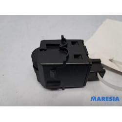 Peugeot - 208 - Schakelaar Koplamp Ihv