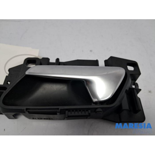 Peugeot - 208 - Portiergreep 4Deurs links-voor