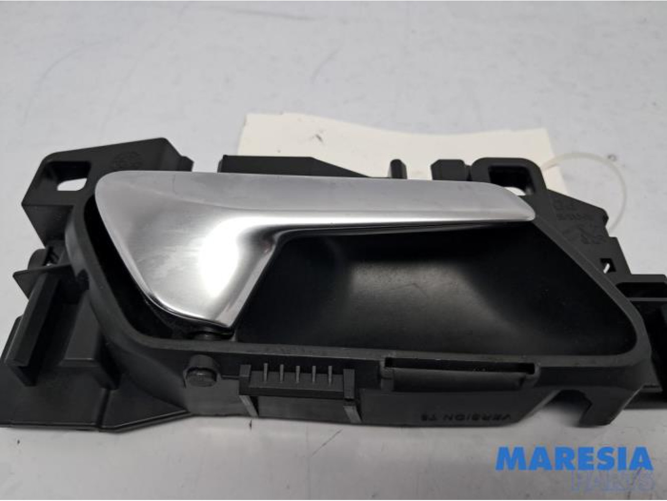 Peugeot - 208 - Front door handle 4-door, right
