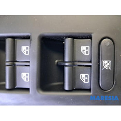 Alfa Romeo - Giulietta - Combischakelaar ramen