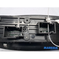 Alfa Romeo - Giulietta - Combischakelaar ramen