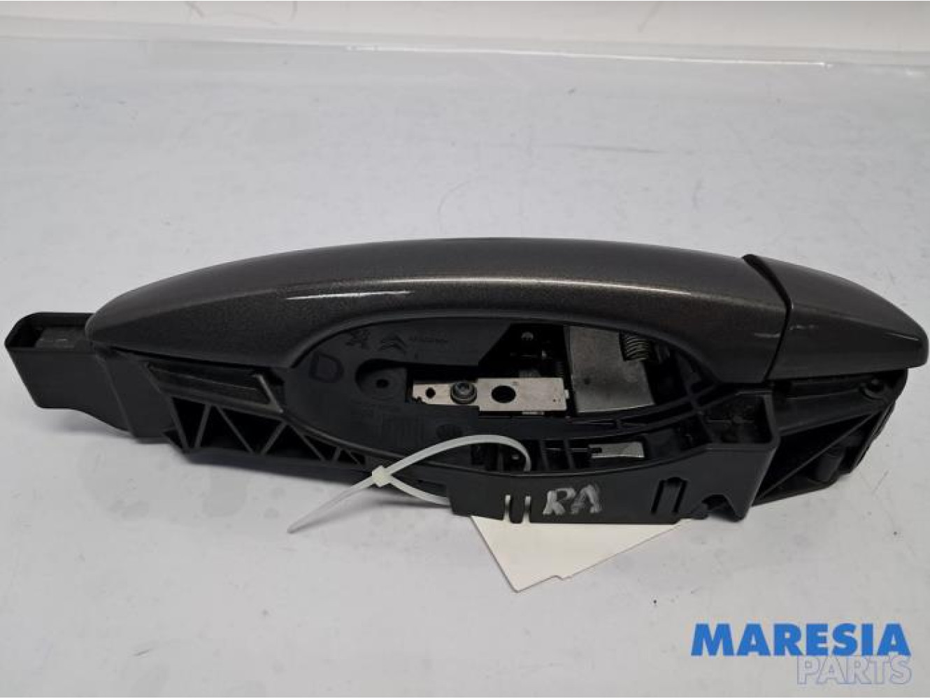 Peugeot - 208 - Türgriff 4-türig rechts hinten