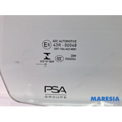 Peugeot - 208 - Door window 4-door, front right