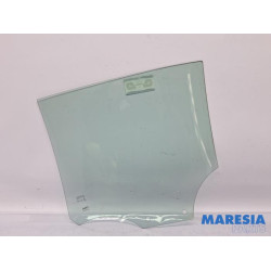 Peugeot - 208 - Portierruit 4Deurs rechts-achter