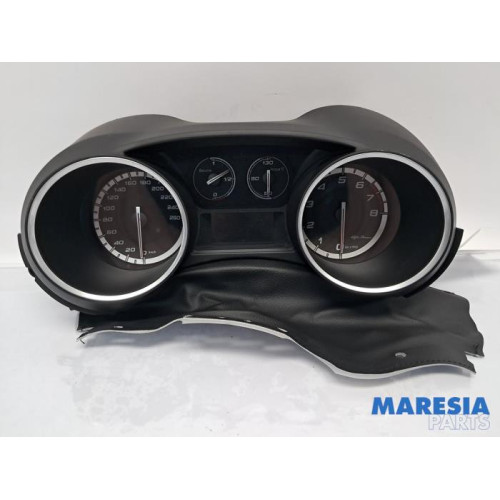 Alfa Romeo - Giulietta - Instrument panel